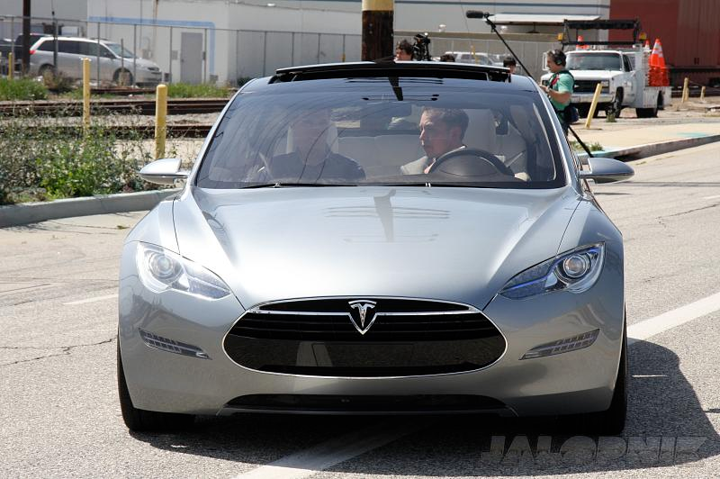 Illustration for article titled Tesla Model S Sedan Concept: $49,900 Seven-Seater Electric To Hit Streets In 2011